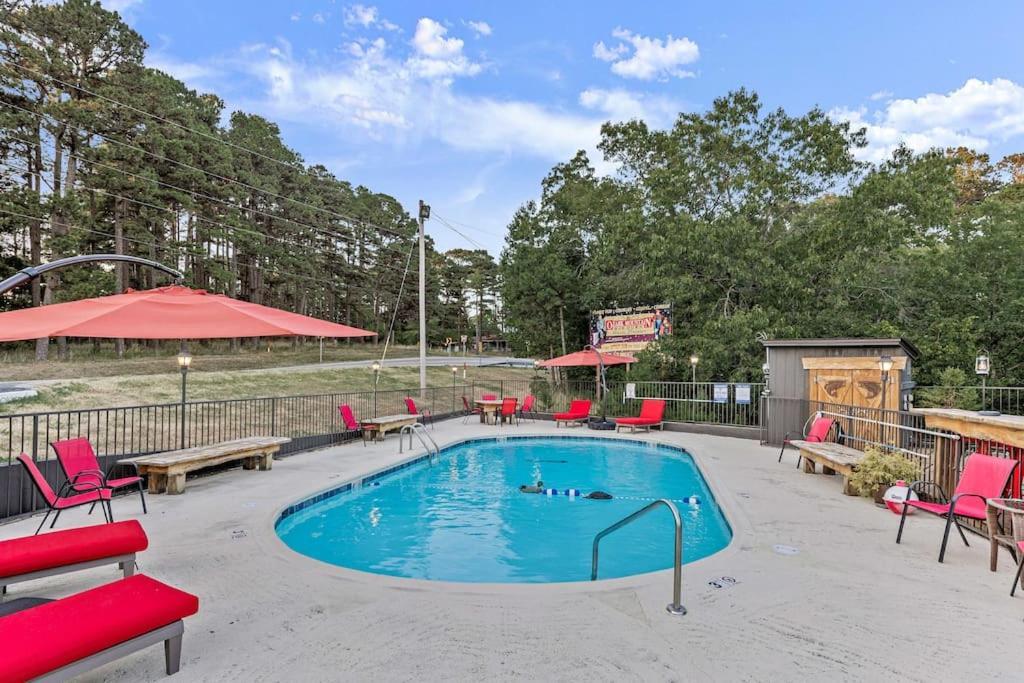 Stonegate Lodge 2 Queen Beds Fast Wifi 50" Tv Salt Water Pool Room #207 Юрика Спрингс Экстерьер фото